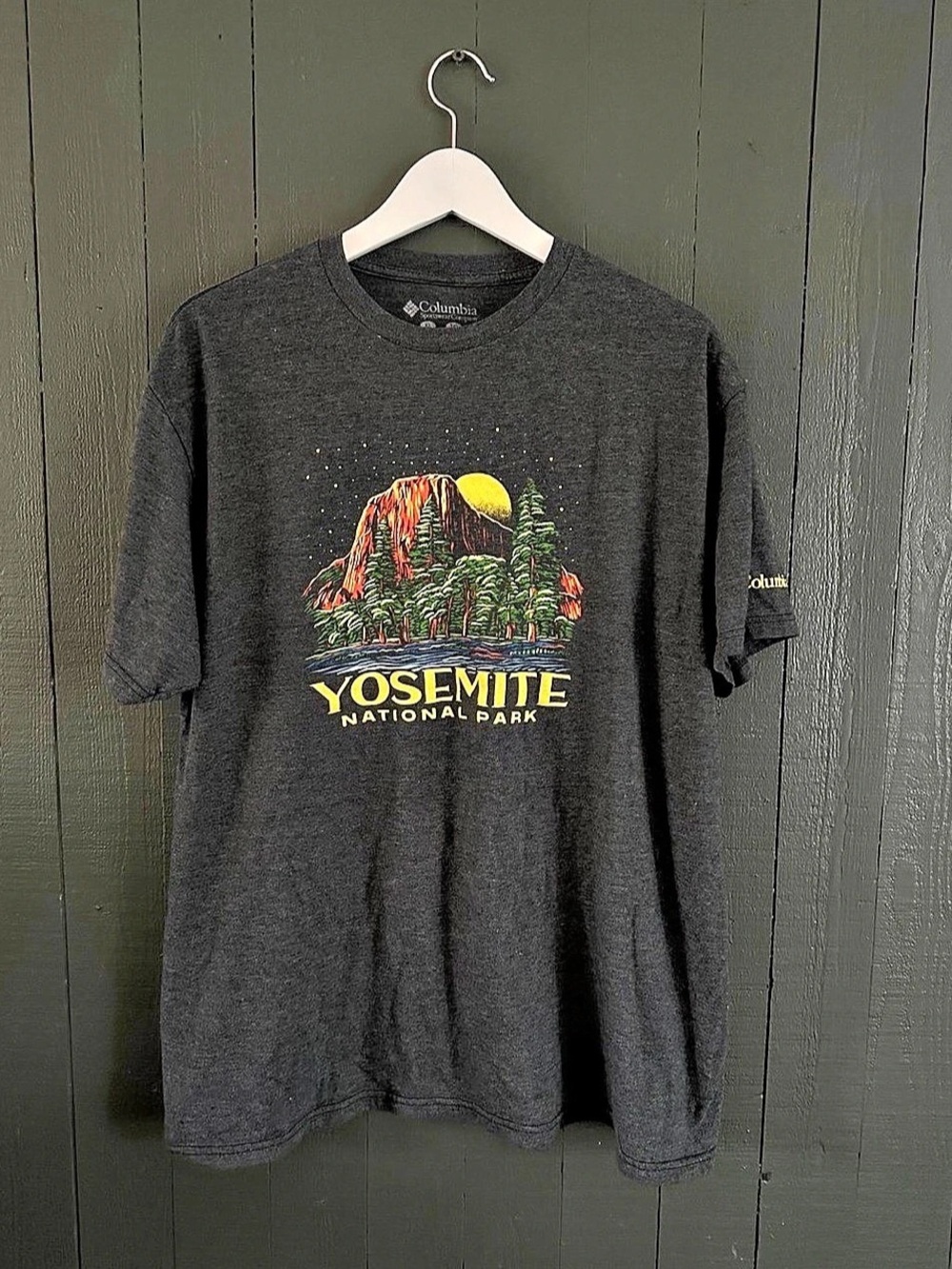 Columbia Men's Yosemite National Park Graphic T-Shirt